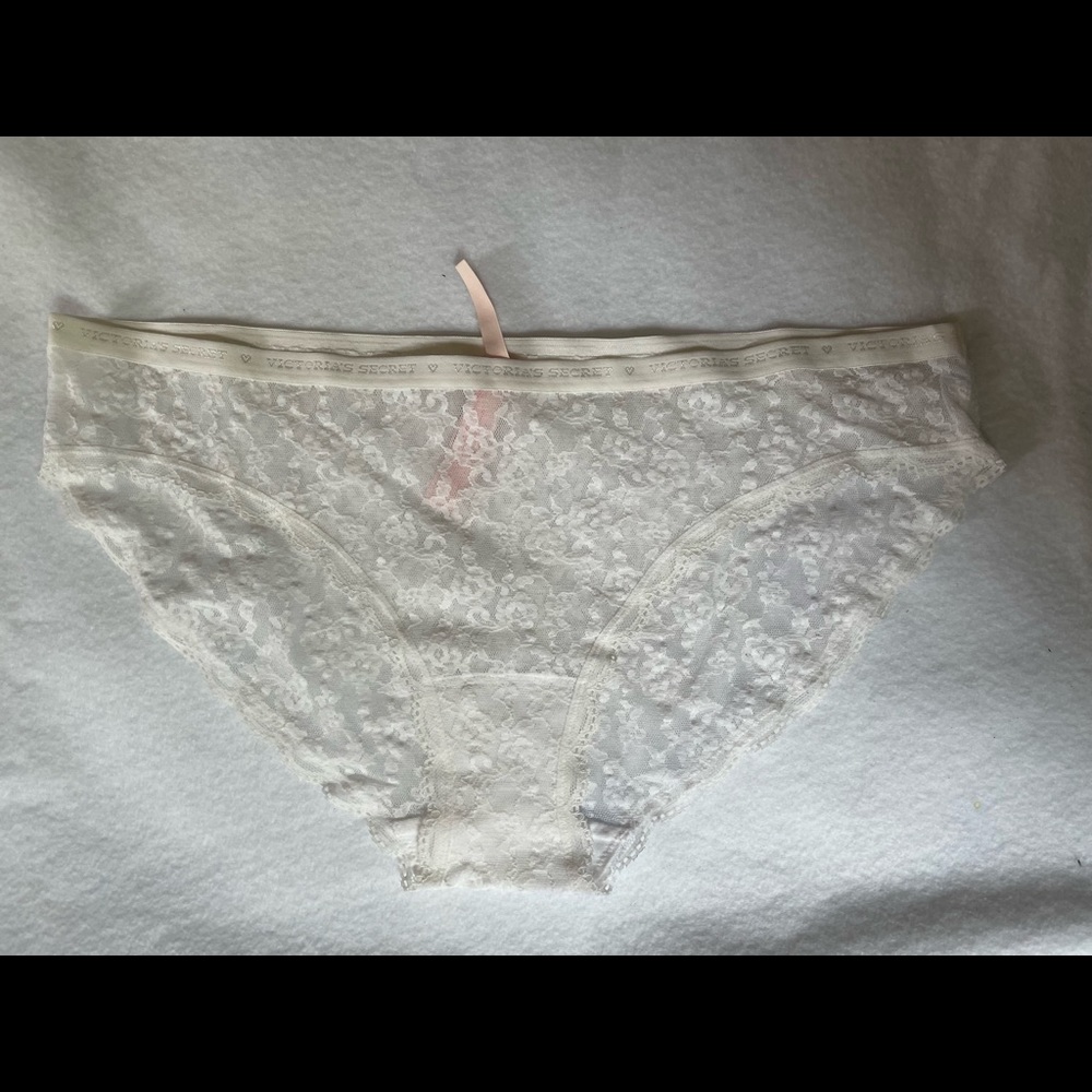 VS lace white bikini